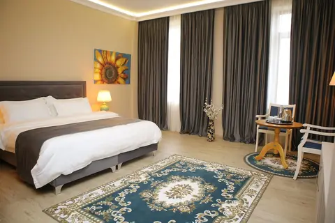 Hotel Colombo in Berat — foto 24