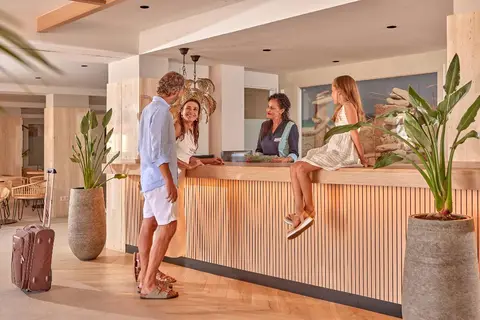 Universal Aparthotel Don Camilo in Sant Elm — foto 21