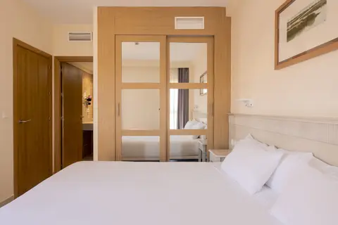 Aparthotel ILUNION Sancti Petri in Chiclana de la Frontera — foto 24