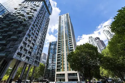Sirocco Tower by Charles Hope in Londen — foto 23