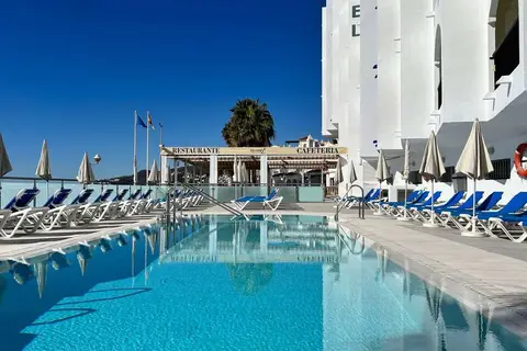 Perla Marina in Nerja — foto 17