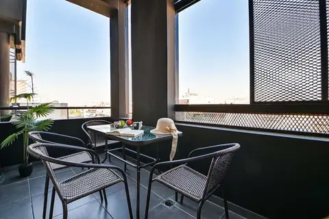 Thisean Modern Suites in Καλλιθέα — foto 7