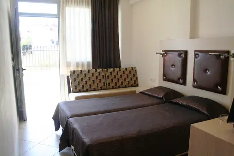4-You Apartments in Metamorfosis, foto 2