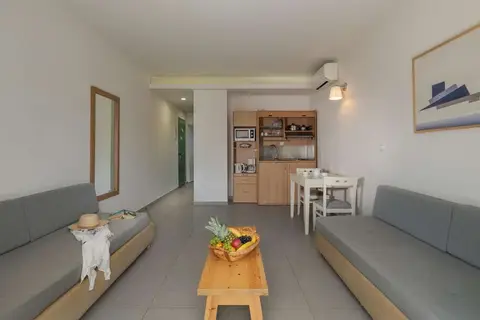 Erato Beach Hotel in Πλατανιάς — foto 12