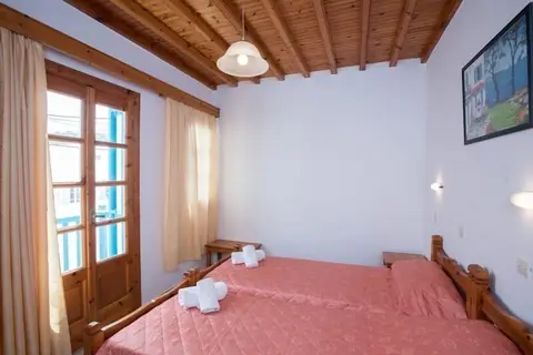 Florance Apartments in Τούρλος — foto 8