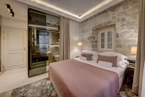 Leon Coronato Heritage Hotel in Perast — foto 2