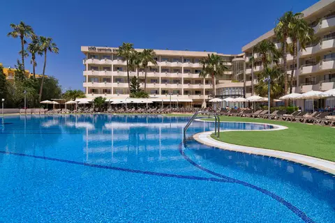 H10 Cambrils Playa in Cambrils