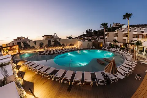 TIME TO SMILE Ohasis Boutique Suites in Arona — foto 13
