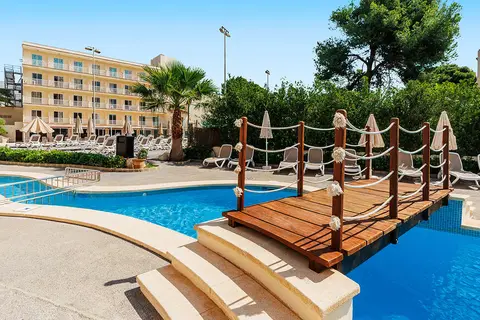 Club Hotel Cala Ratjada in Cala Agulla — foto 18