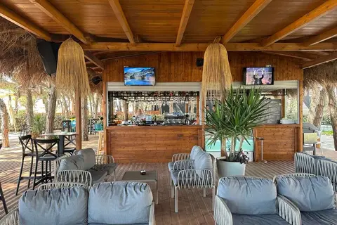 Sandy Beach Hotel in Golem, foto 8
