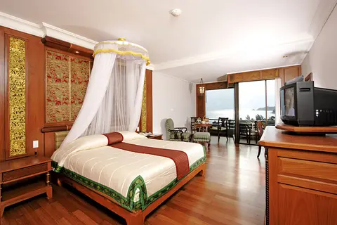 Diamond Cliff Resort & Spa in ตำบลป่าตอง — foto 22