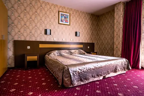 Hotel Izola Paradise in Несебър — foto 5