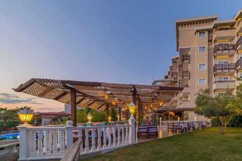 Justiniano Deluxe Resort in Alanya — foto 20