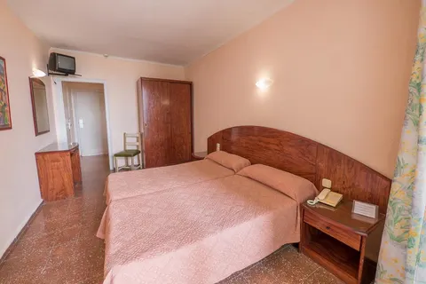 Checkin Garbi foto 2