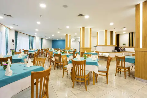 Hotel Ljuljak in Люляк — foto 9