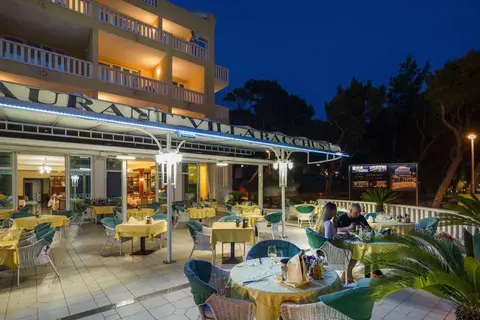 Hotel Villa Bacchus in Baška Voda — foto 8