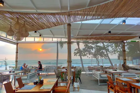 Hotel The Fair House Beach Resort in บ้านเฉวงน้อย — foto 3