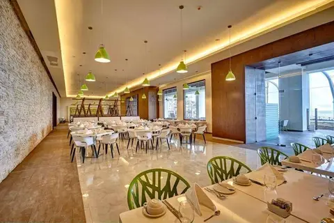 Royalton Negril in Point Village Road — foto 17