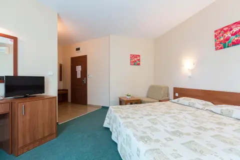 Hotel L&B in Несебър — foto 30