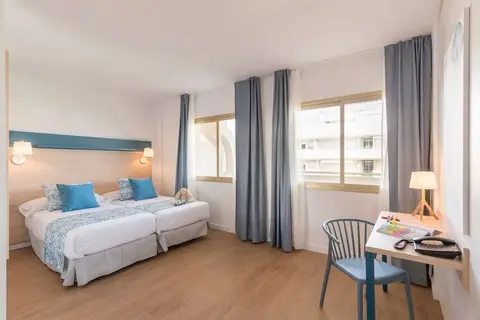 Rentalmar Salou Beach in Salou — foto 5