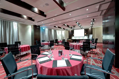 Media Rotana in Dubai — foto 23