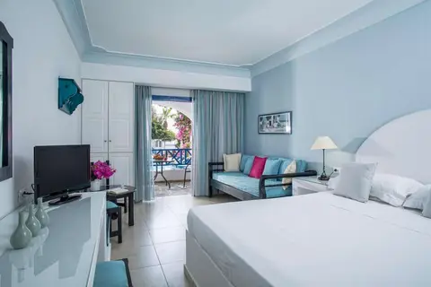 Veggera Hotel in Perissa Santorini — foto 16