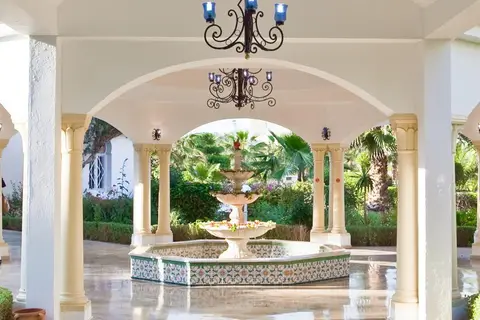 Le Zenith Hotel in الحمامات — foto 25