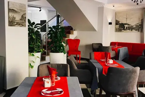 Ruby Palace in Lukovë — foto 17