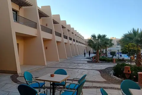 Sky View Suites Hotel in الهضبه — foto 8