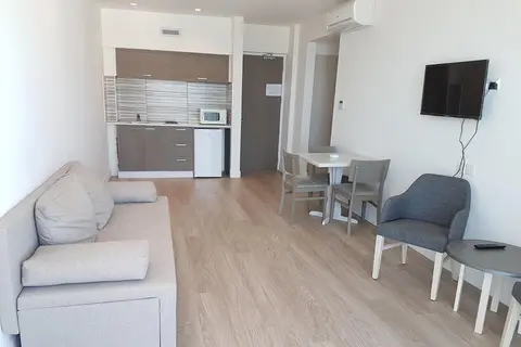 Melini Hotel Suites in Paralimni, foto 17