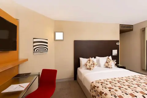 Nippon Hotel in Beyoğlu — foto 11