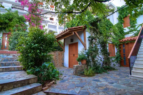 Hotel Adonis in Αγία Γαλήνη — foto 25