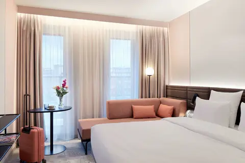 Novotel Hamburg Central Station in Hamburg — foto 4