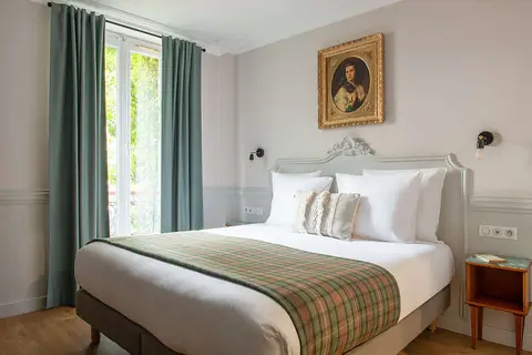 Hotel de la Porte Doree in Parijs — foto 2