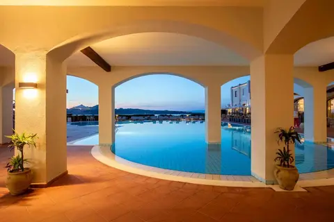 Mangia's Santa Teresa Sardinia, Curio Collection by Hilton in Santa Teresa di Gallura, foto 26