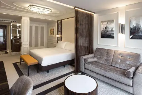 DoubleTree By Hilton A Coruña in A Coruña — foto 27