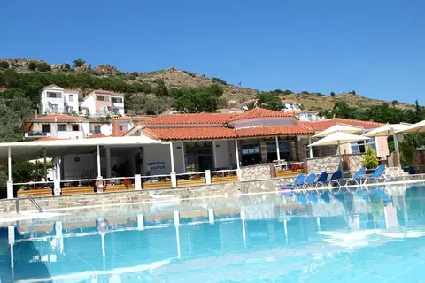 Panorama Resort Hotel in Πέτρα — foto 9