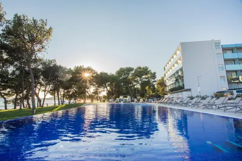 Villa Arausana & Antonina in Cres