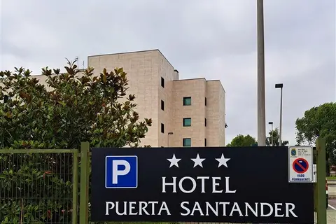 Hotel Puerta Santander in Santander — foto 19