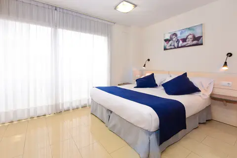 Appartementen Neptuno in Calella — foto 16