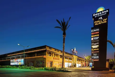 Days Inn by Wyndham Alanya in Alanya — foto 19