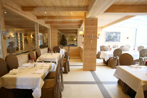 Parc Hotel Miramonti in Völs am Schlern - Fiè allo Sciliar — foto 7