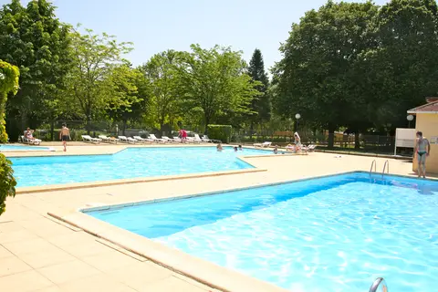 Camping Le Ranch Des Volcans in Châtel-Guyon — foto 9