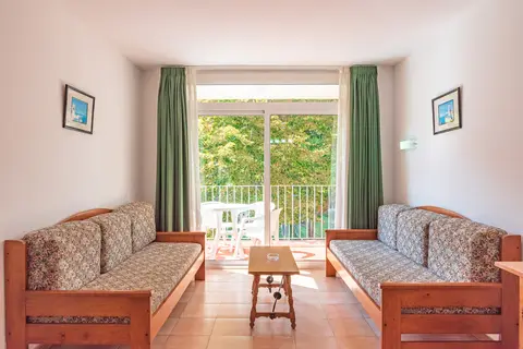 Apartaments Turistics Comte D'Empuries in Castelló d'Empúries — foto 24