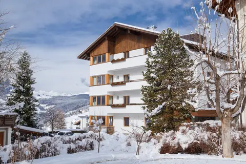 Hotel B&B Villa Angelino in Urtijëi - St.Ulrich - Ortisei