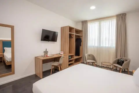 V Hotel in Zelo, foto 22