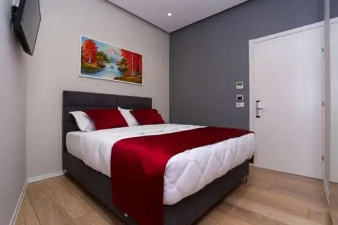 Emerald Boutique Hotel in Tirana