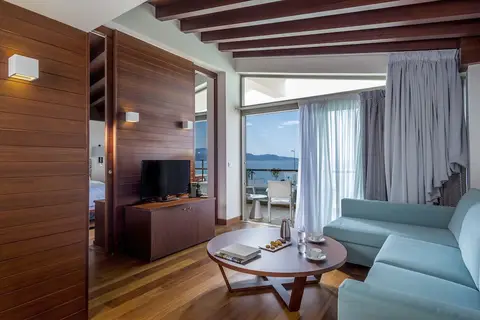Horizon Blu in Kalamata — foto 22