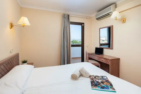 Carlos V Apartments in Alcúdia — foto 28