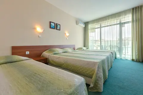 Hotel L&B in Несебър — foto 29